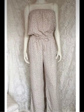 Ann Taylor Loft strapless leopard cheetah beige white bandeau jumpsuit XXS